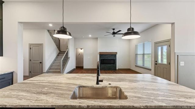 1221 Mammoth Street, Centerton, AR 72719