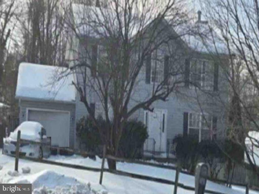 4605 WHEELER RD, Oxon Hill, MD 20745