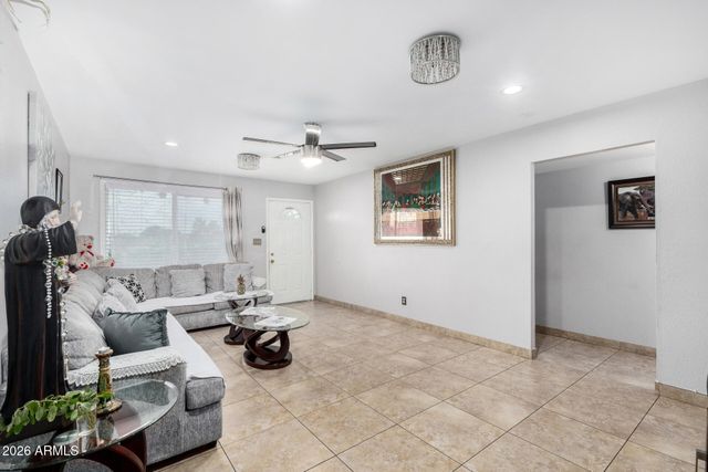 4513 W YUCCA Street, Glendale, AZ 85304