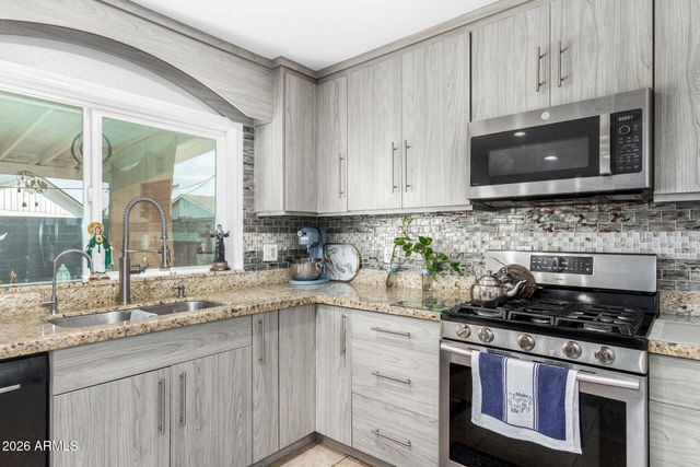 4513 W YUCCA Street, Glendale, AZ 85304
