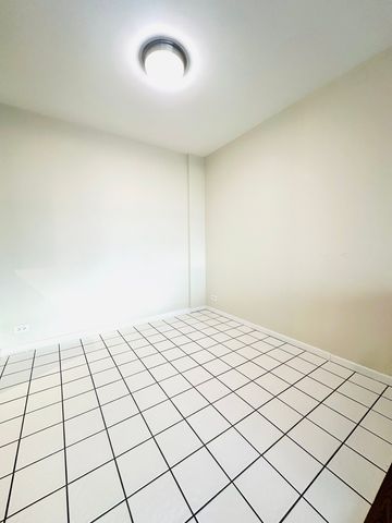 3430 N Lake Shore Drive 15M, Chicago, IL 60657