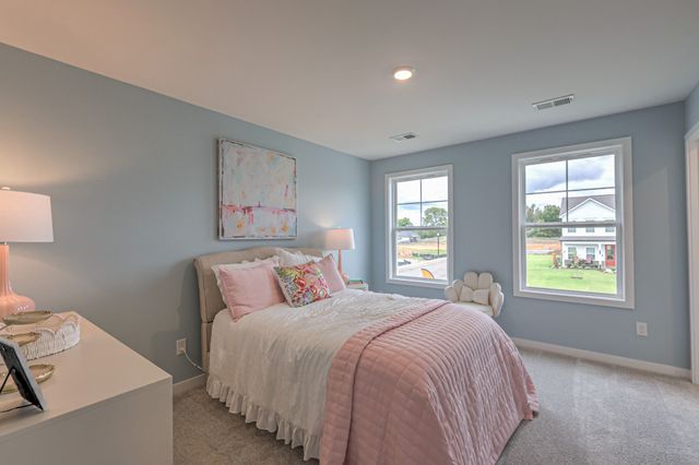 2269 Bluestem Road, Columbia, TN 38401