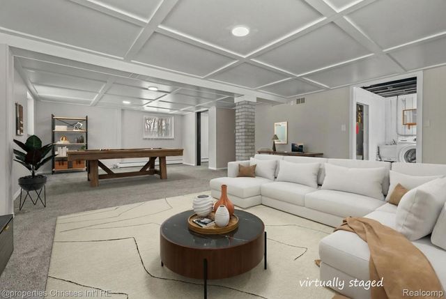 7145 Henry Drive, West Bloomfield Charter Township, MI 48324