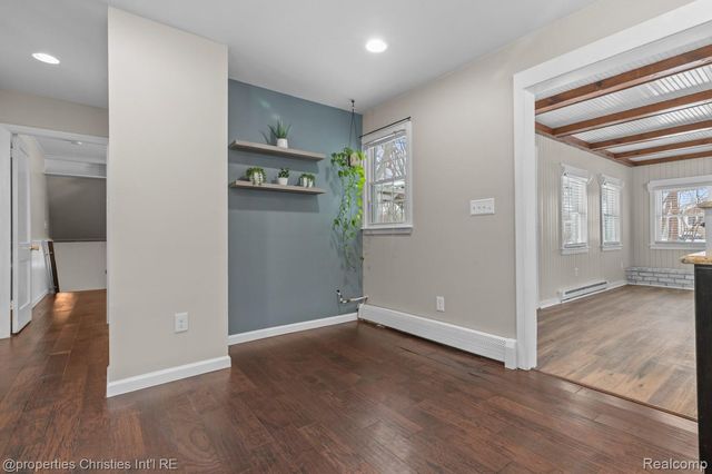 7145 Henry Drive, West Bloomfield Charter Township, MI 48324