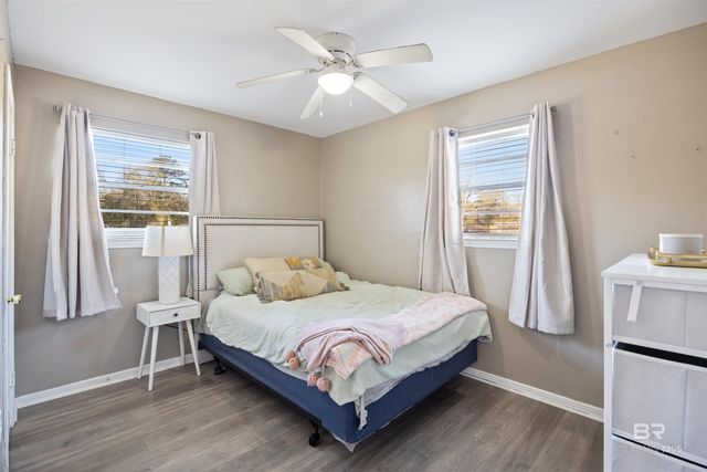 328 Villa Oaks Drive, Saraland, AL 36571