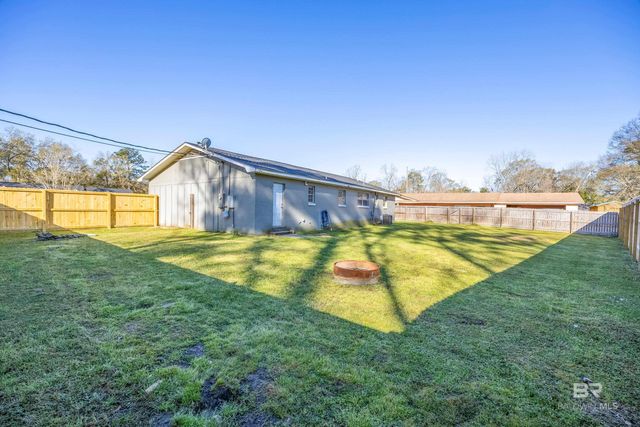 328 Villa Oaks Drive, Saraland, AL 36571