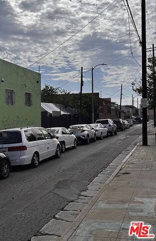 1554 E 24th Street, Los Angeles, CA 90011