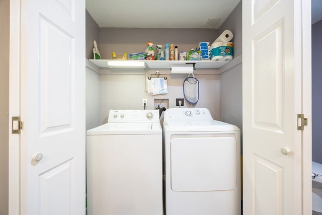 13 Eagle Dr 13, Douglas, MA 01516