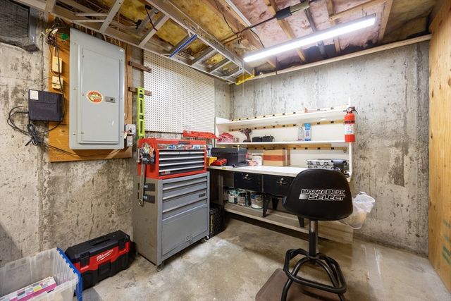 13 Eagle Dr 13, Douglas, MA 01516