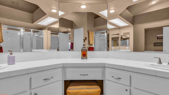 285 Desert Falls Drive E, Palm Desert, CA 92211