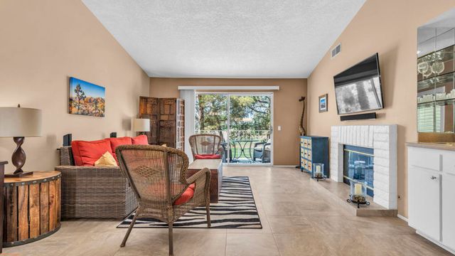 285 Desert Falls Drive E, Palm Desert, CA 92211