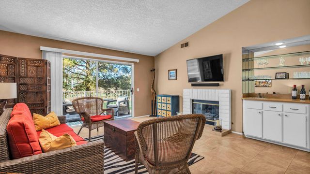 285 Desert Falls Drive E, Palm Desert, CA 92211