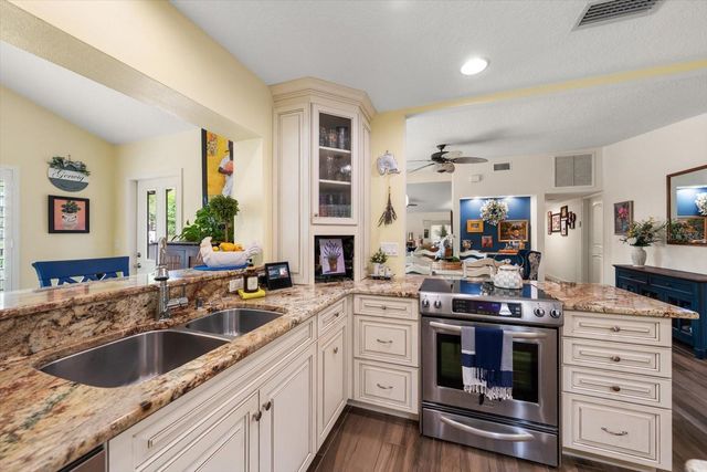 13300 INDIAN ROCKS ROAD 201, Largo, FL 33774