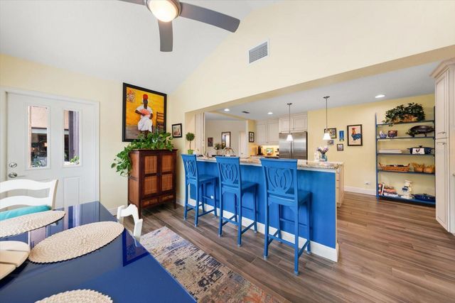 13300 INDIAN ROCKS ROAD 201, Largo, FL 33774