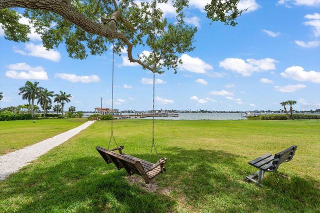 13300 INDIAN ROCKS ROAD 201, Largo, FL 33774