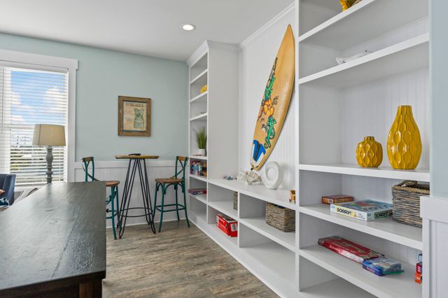 878 S Waccamaw Dr., Murrells Inlet, SC 29576