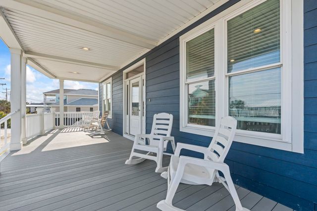 878 S Waccamaw Dr., Murrells Inlet, SC 29576