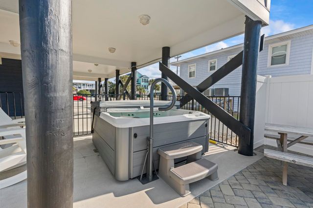 878 S Waccamaw Dr., Murrells Inlet, SC 29576