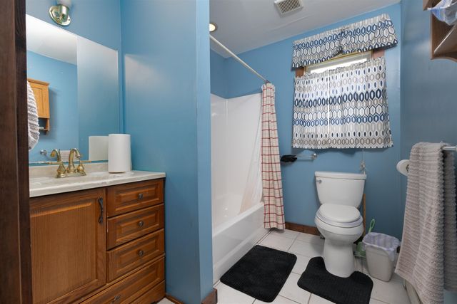 264 Chestnut Street, Claremont, NH 03743