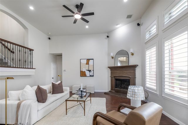 5200 Cornerwood Drive, Fort Worth, TX 76244