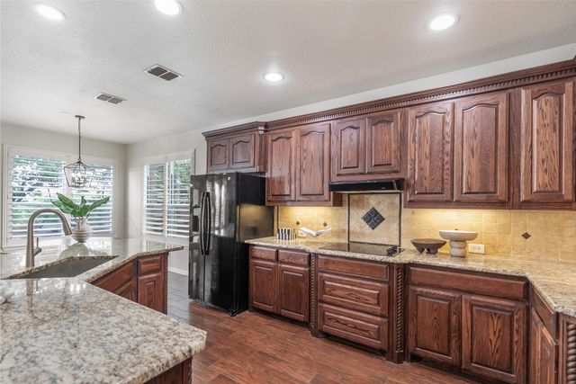 5200 Cornerwood Drive, Fort Worth, TX 76244