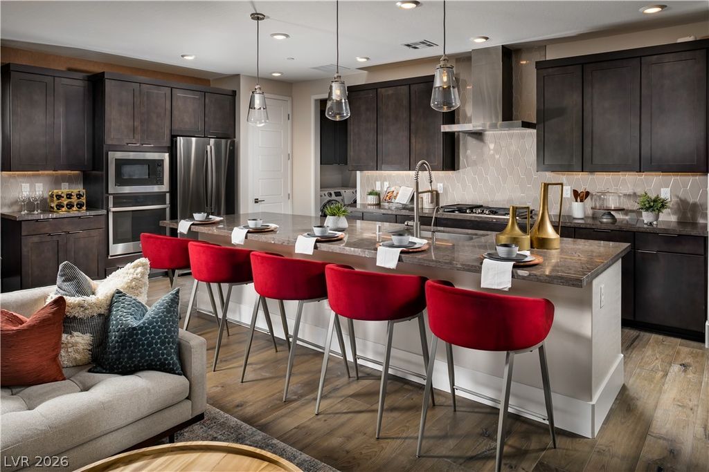 10271 Redwood Desert Drive, Las Vegas, NV 89143 — photo 4