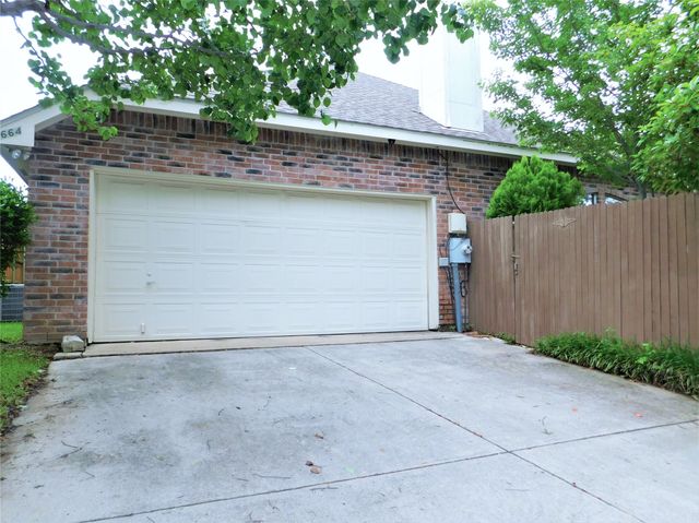 1664 Big Bend Drive, Lewisville, TX 75077