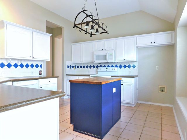 1664 Big Bend Drive, Lewisville, TX 75077