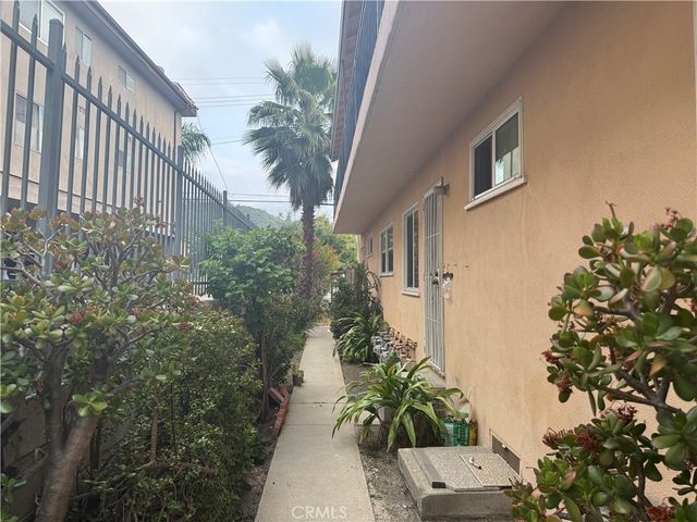 7061 Greeley Street, Tujunga, CA 91042