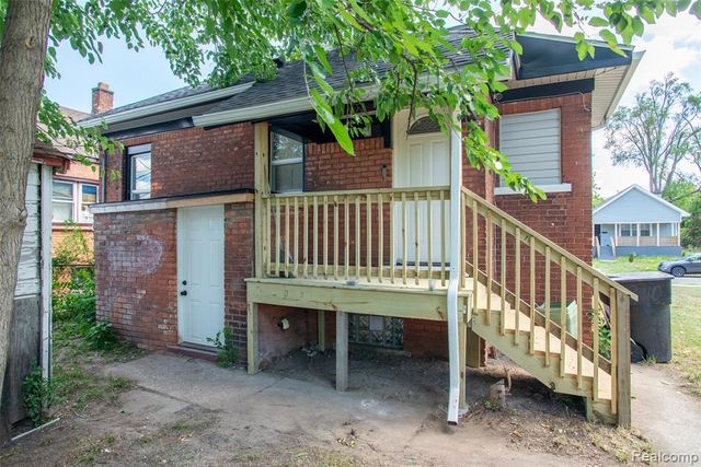 12395 Cherrylawn Street, Detroit, MI 48204