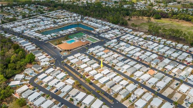 25 La Fonda LN, North Fort Myers, FL 33903