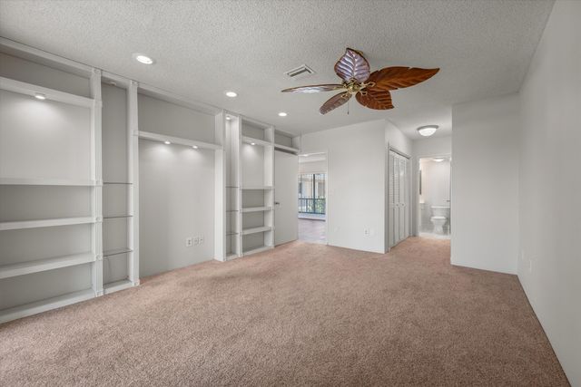 16 SE Turtle Creek Drive E, Tequesta, FL 33469