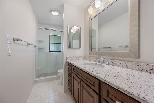 16 SE Turtle Creek Drive E, Tequesta, FL 33469