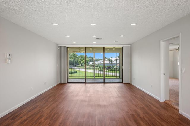 16 SE Turtle Creek Drive E, Tequesta, FL 33469