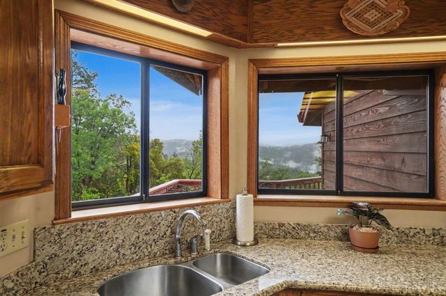 16150 Pinewood Dr, Pioneer, CA 95666