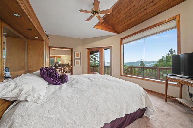 16150 Pinewood Dr, Pioneer, CA 95666