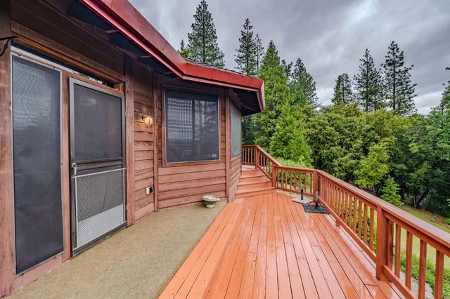 16150 Pinewood Dr, Pioneer, CA 95666