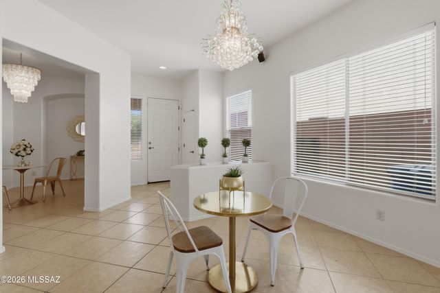 10046 E Cedar Hill Drive, Tucson, AZ 85748