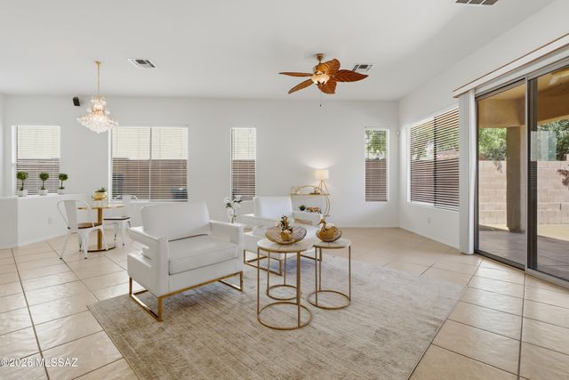 10046 E Cedar Hill Drive, Tucson, AZ 85748