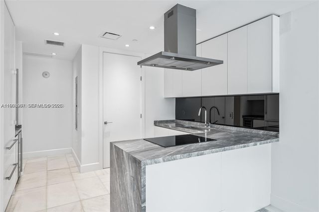 700 NE 26th Ter 804, Miami, FL 33137