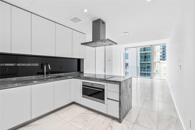 700 NE 26th Ter 804, Miami, FL 33137