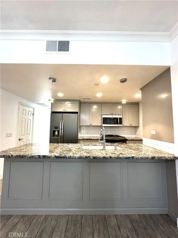 11630 Warner 414, Fountain Valley, CA 92708