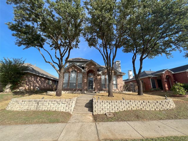 1437 Saint Gallen Lane, Lewisville, TX 75067
