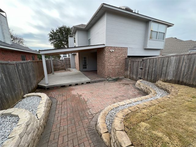 1437 Saint Gallen Lane, Lewisville, TX 75067