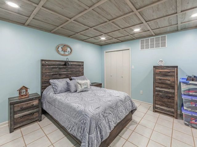 249 Peace Chapel Rd, Scotts Hill, TN 38374