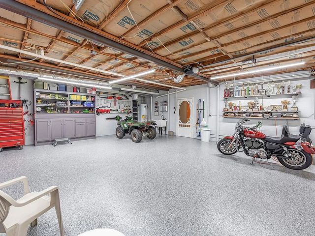 249 Peace Chapel Rd, Scotts Hill, TN 38374