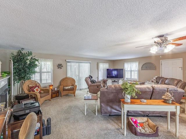 249 Peace Chapel Rd, Scotts Hill, TN 38374