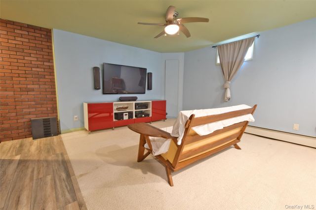 28 Williston Road, Sound Beach, NY 11789