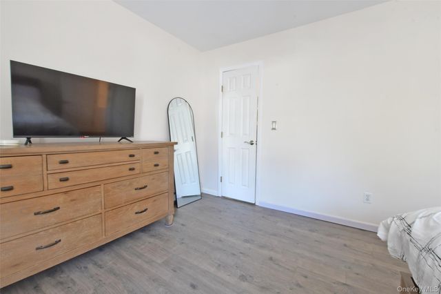 28 Williston Road, Sound Beach, NY 11789