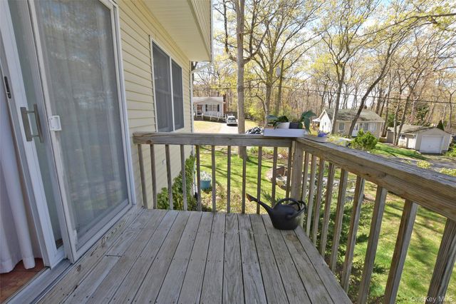 28 Williston Road, Sound Beach, NY 11789